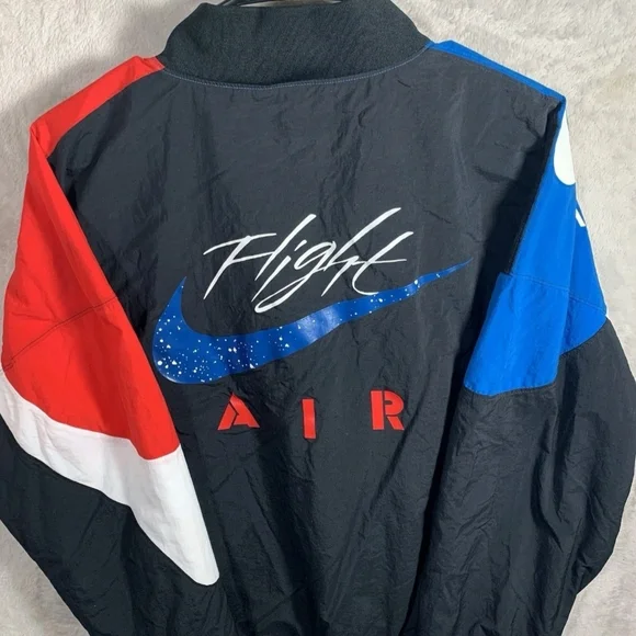 Nike Men's Colorblock Windbreaker Jacket Brand New With Tag Attached Never Worn! - Picture 2 of 2